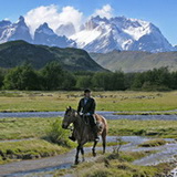 Torres del Paine - Horseman